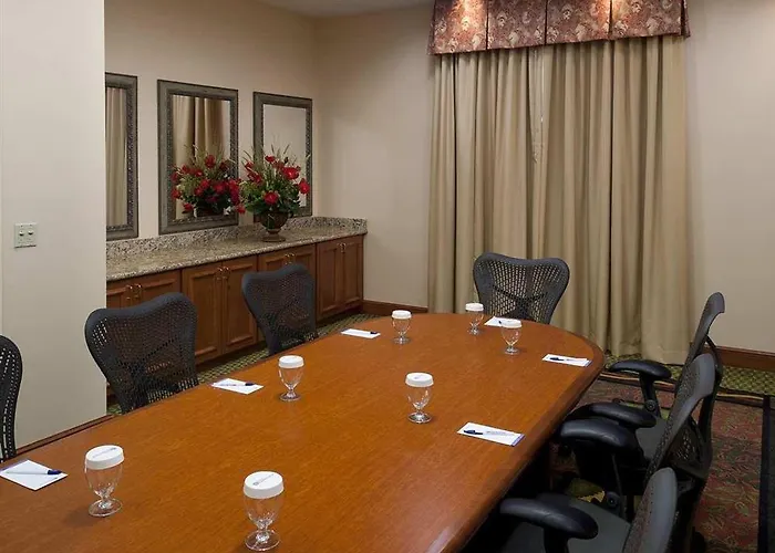 Hotel Hilton Garden 3*