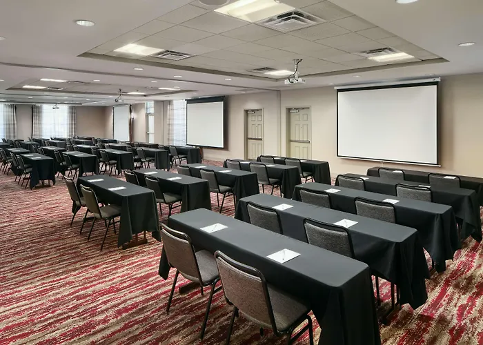 Hilton Garden Hotel